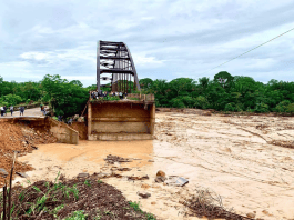 Al final el río Tame se llevó toda la bancada de la vía