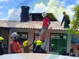 Se quería volar por los techos y terminó capturado por violencia intrafamiliar